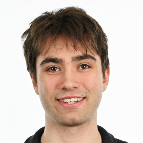 Daniel Seymour headshot